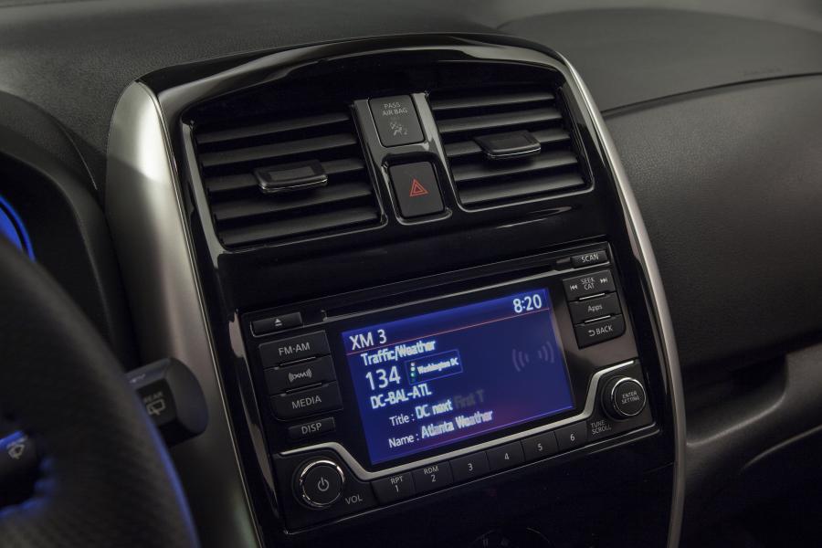  Nissan Versa Note SR 2015 года  (фото 19 из 26)